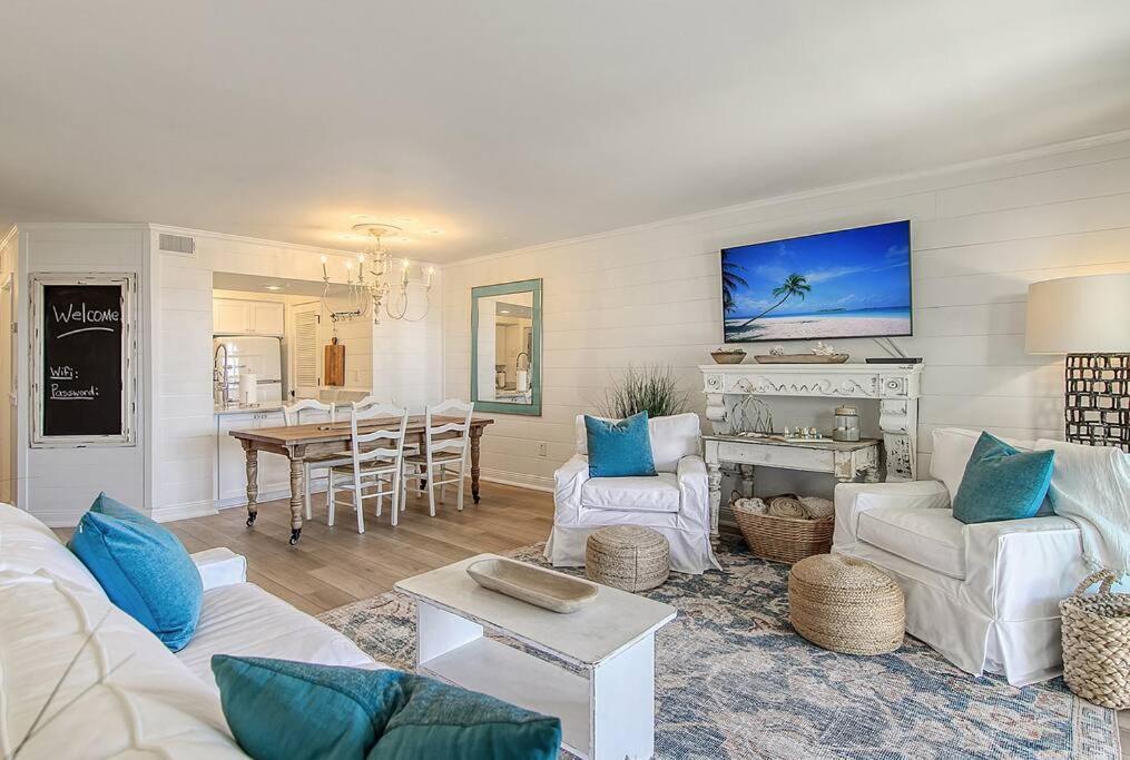Luxury Seabrook Beachfront W/Spectacular Sunsets Екстер'єр фото